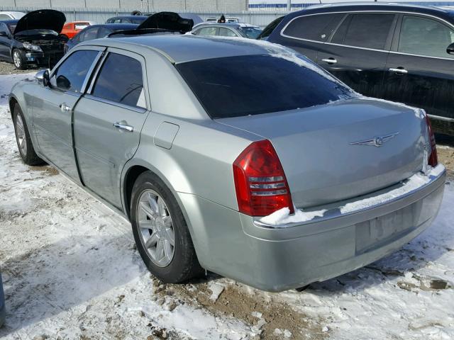 2C3JA63H15H110293 - 2005 CHRYSLER 300C SILVER photo 3