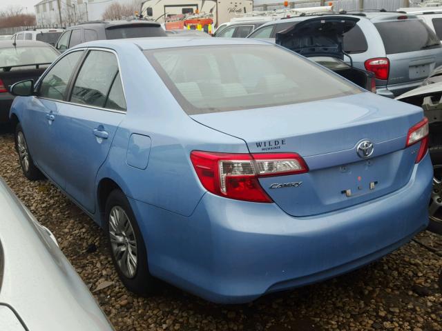 4T4BF1FKXCR268722 - 2012 TOYOTA CAMRY BASE BLUE photo 3