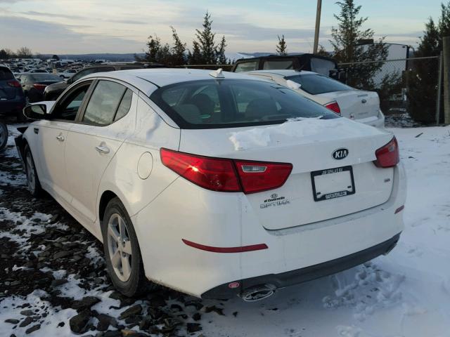 KNAGM4A77F5663838 - 2015 KIA OPTIMA LX WHITE photo 3