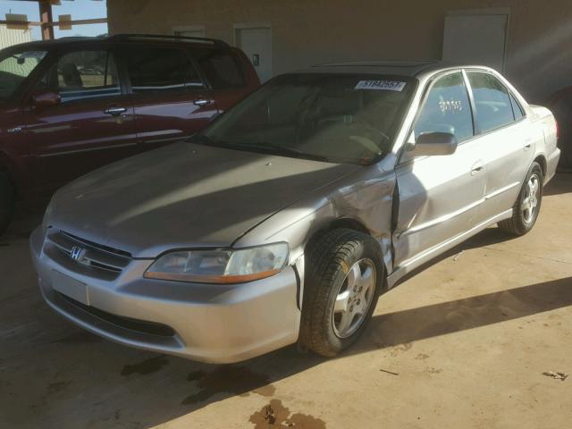 1HGCG1650WA058874 - 1998 HONDA ACCORD EX TAN photo 2