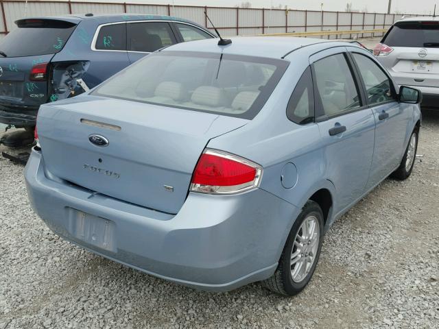 1FAHP35N09W216385 - 2009 FORD FOCUS SE BLUE photo 4