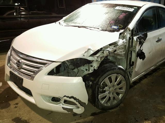 3N1AB7AP3EL614881 - 2014 NISSAN SENTRA S WHITE photo 9