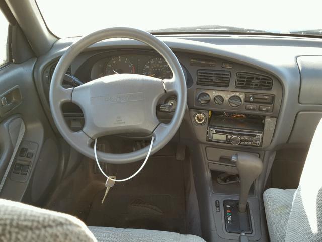 4T1SK12C0RU411044 - 1994 TOYOTA CAMRY LE თეთრი ფოტო 9