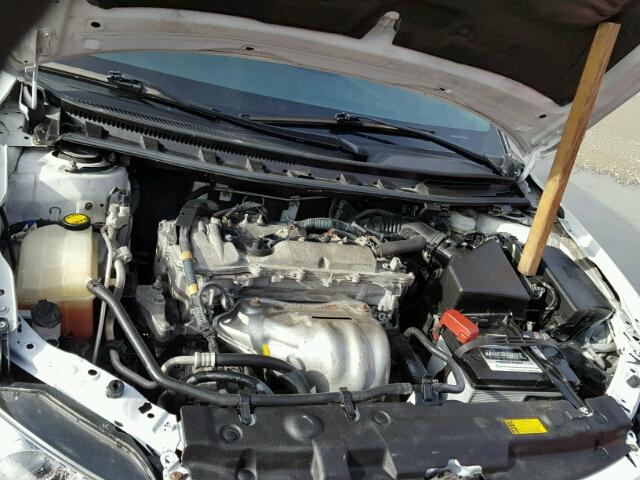 JTKJF5C78B3005322 - 2011 TOYOTA SCION TC 白色 照片 7