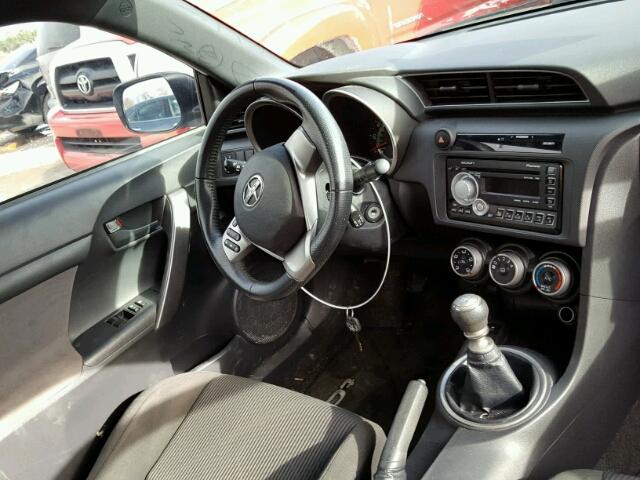JTKJF5C78B3005322 - 2011 TOYOTA SCION TC 白色 照片 9