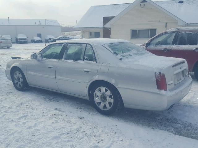 1G6KF5796YU345016 - 2000 CADILLAC DEVILLE DT SILVER photo 3