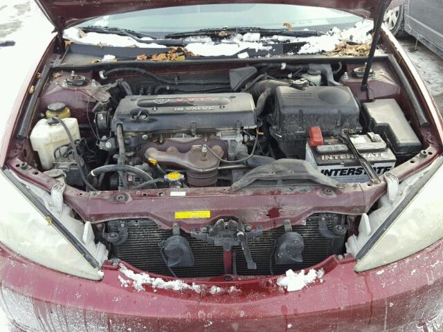 4T1BE32K05U411419 - 2005 TOYOTA CAMRY LE RED photo 7