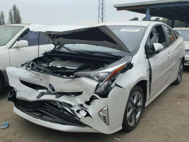 JTDKARFU8G3512215 - 2016 TOYOTA PRIUS WHITE photo 2