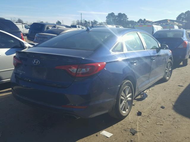 5NPE24AF6GH305767 - 2016 HYUNDAI SONATA SE BLUE photo 4