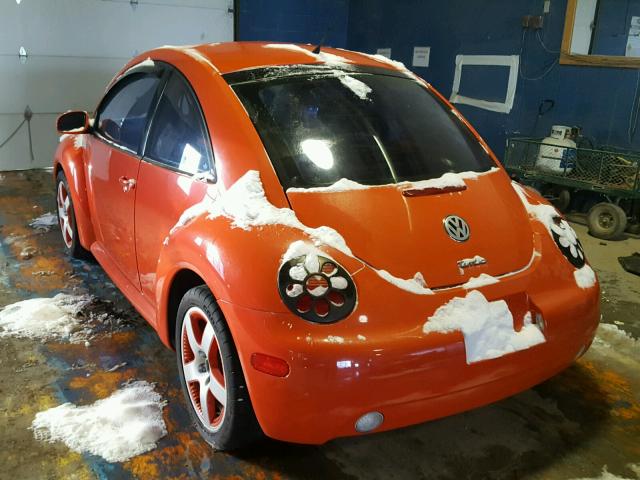 3VWCD21CX2M431173 - 2002 VOLKSWAGEN NEW BEETLE ORANGE photo 3