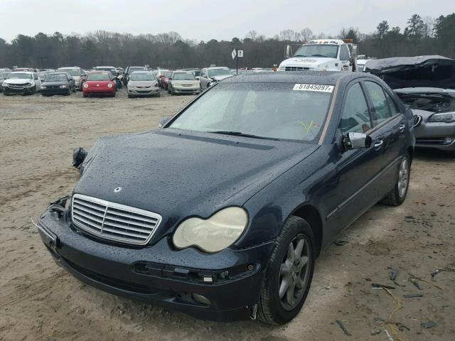 WDBRF61J02F205686 - 2002 MERCEDES-BENZ C 240 BLUE photo 2