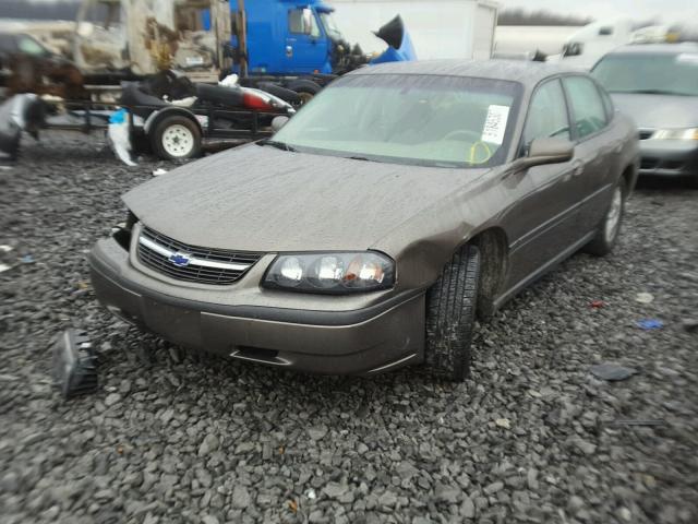 2G1WF55E429137132 - 2002 CHEVROLET IMPALA 棕色 照片 2