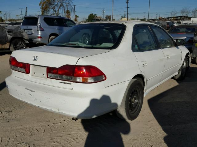 1HGCG66762A175822 - 2002 HONDA ACCORD LX WHITE photo 4