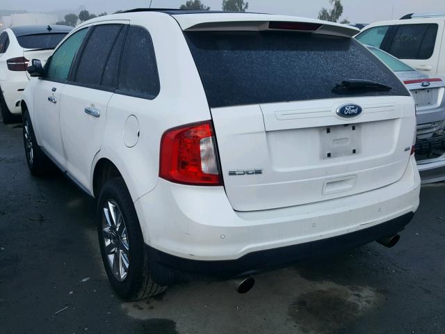 2FMDK3JC6BBB27595 - 2011 FORD EDGE SEL WHITE photo 3