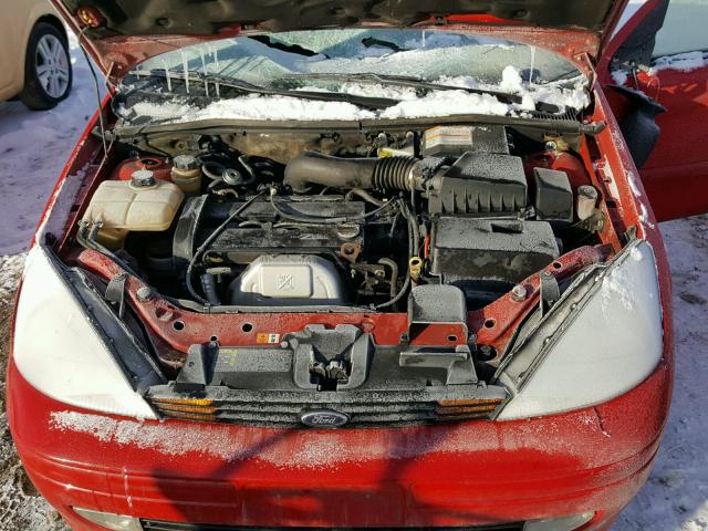 1FAFP34351W327591 - 2001 FORD FOCUS SE RED photo 7