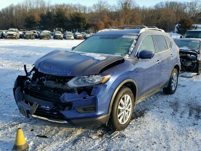 KNMAT2MV7HP513083 - 2017 NISSAN ROGUE S BLUE photo 2