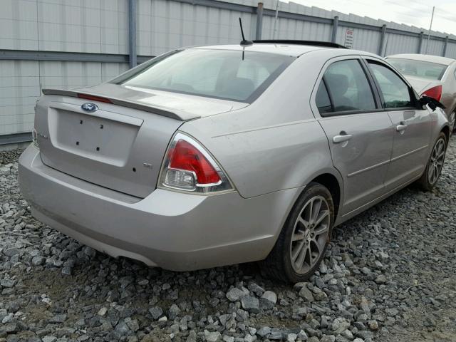 3FAHP07ZX8R120795 - 2008 FORD FUSION SE SILVER photo 4