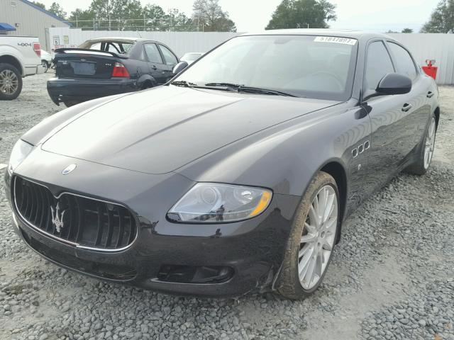 ZAM39JKA4B0055483 - 2011 MASERATI QUATTROPOR BLACK photo 2