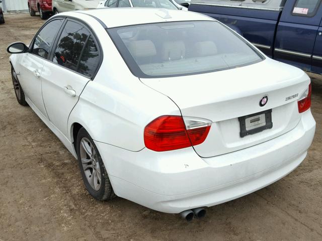 WBAVA37598NL18765 - 2008 BMW 328 I WHITE photo 3