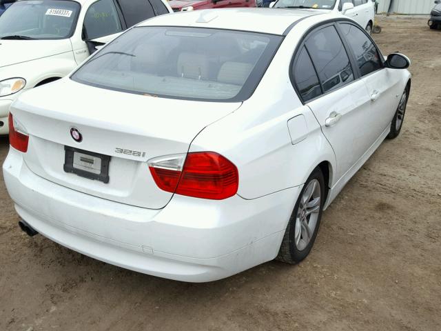 WBAVA37598NL18765 - 2008 BMW 328 I WHITE photo 4