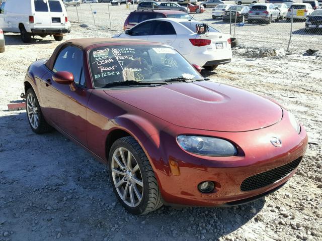 JM1NC25F060121559 - 2006 MAZDA MX-5 MIATA MAROON photo 1