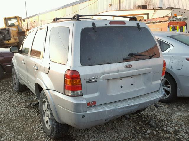 1FMCU04174KA55247 - 2004 FORD ESCAPE LIM SILVER photo 3