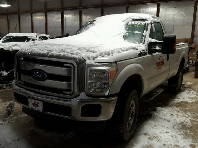 1FTRF3B62CEB95390 - 2012 FORD F350 SUPER WHITE photo 2