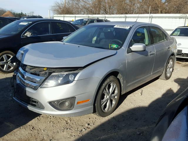 3FAHP0HA9CR308788 - 2012 FORD FUSION SE SILVER photo 2