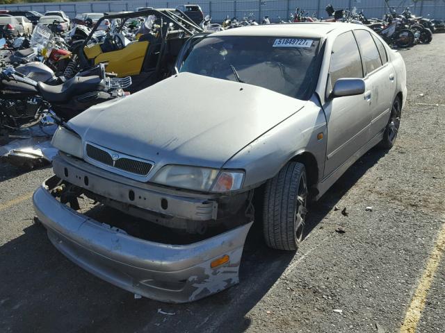 JNKCP11A1XT011814 - 1999 INFINITI G20 GRAY photo 2