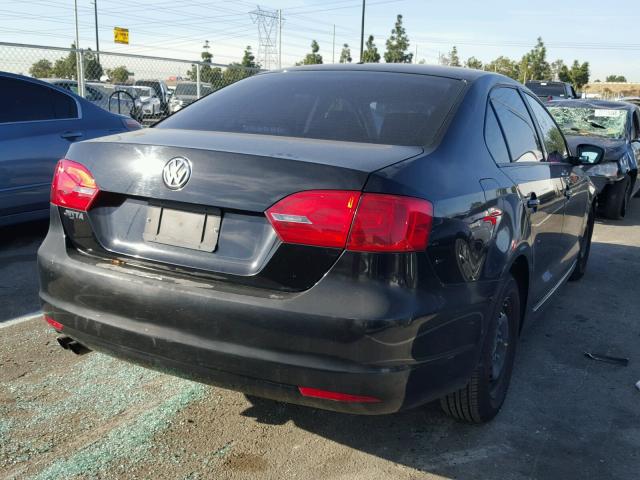 3VW2K7AJ7BM094345 - 2011 VOLKSWAGEN JETTA BASE BLACK photo 4