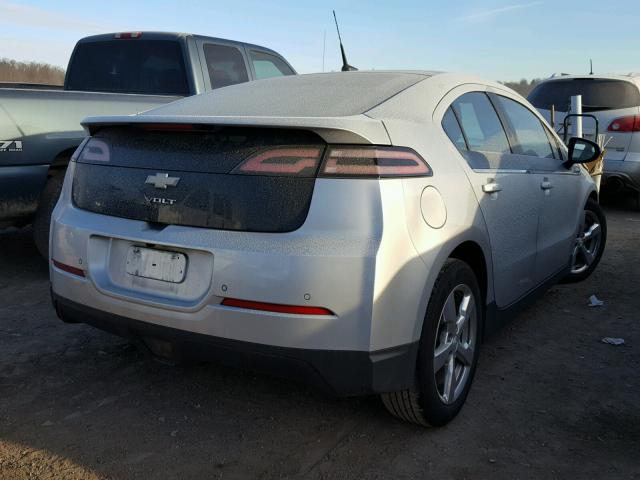 1G1RB6E45CU103758 - 2012 CHEVROLET VOLT SILVER photo 4