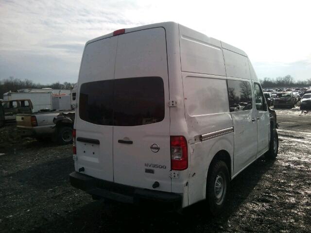 1N6AF0LY6EN106268 - 2014 NISSAN NV 2500 WHITE photo 4