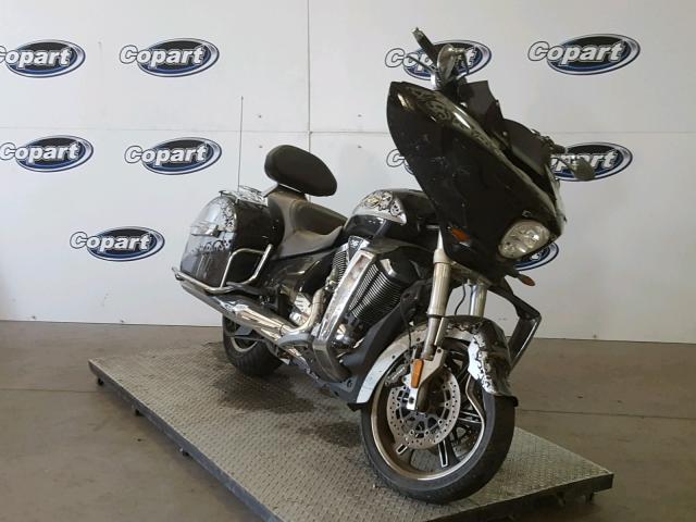 5VPDB36D5A3002660 - 2010 VICTORY MOTORCYCLES CROSS COUN Noir photo 1