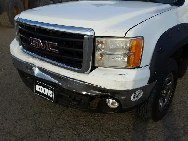 2GTEC13J471573893 - 2007 GMC NEW SIERRA WHITE photo 9