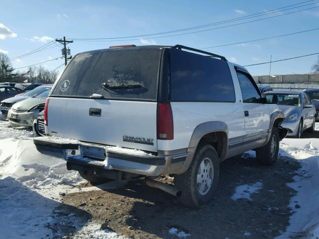 3GNEK18K7SG118161 - 1995 CHEVROLET TAHOE K150 WHITE photo 4