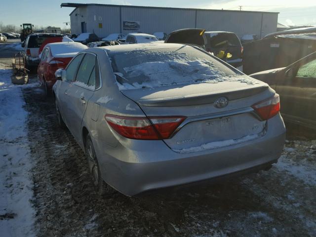 4T1BF1FK4HU753357 - 2017 TOYOTA CAMRY LE GRAY photo 3