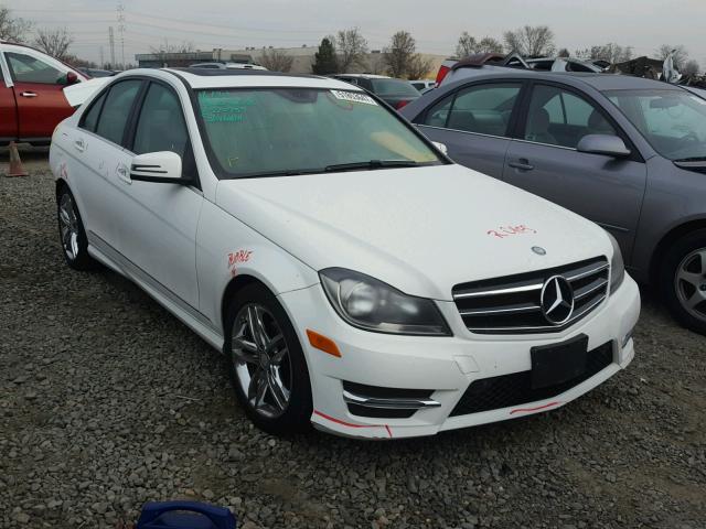 WDDGF4HB9EA950360 - 2014 MERCEDES-BENZ C 250 WHITE photo 1