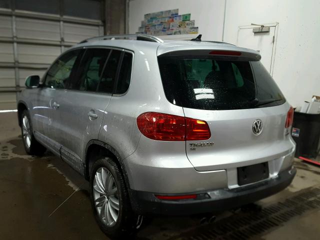 WVGBV7AX5GW612048 - 2016 VOLKSWAGEN TIGUAN S SILVER photo 3