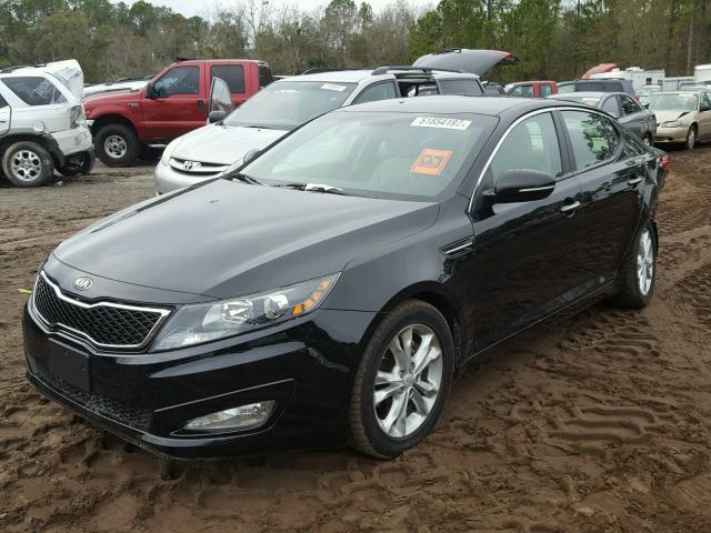 5XXGM4A77DG138046 - 2013 KIA OPTIMA LX BLACK photo 2