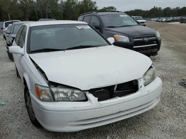 4T1BG22K01U806733 - 2001 TOYOTA CAMRY WHITE photo 1