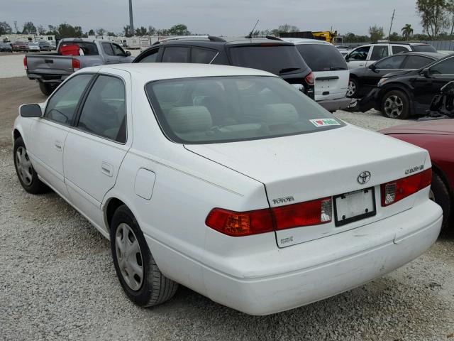 4T1BG22K01U806733 - 2001 TOYOTA CAMRY WHITE photo 3