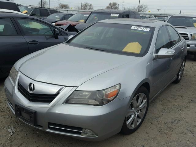 JH4KB2F63AC000955 - 2010 ACURA RL SILVER photo 2