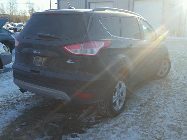 1FMCU9GXXEUB19436 - 2014 FORD ESCAPE SE BLACK photo 4