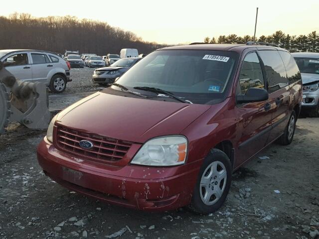 2FMZA51605BA01817 - 2005 FORD FREESTAR S RED photo 2