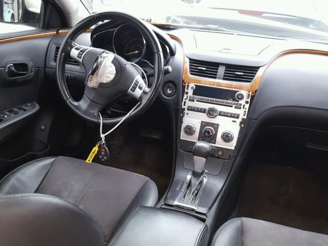 1G1ZD5E06CF102267 - 2012 CHEVROLET MALIBU 2LT GOLD photo 9