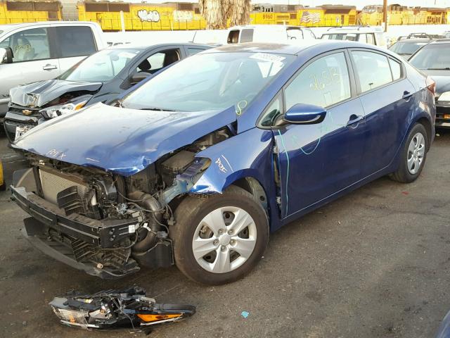 3KPFK4A70HE061438 - 2017 KIA FORTE LX BLUE photo 2