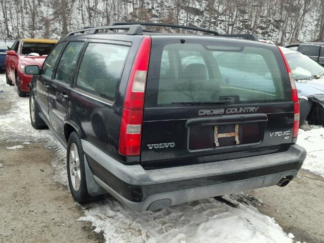 YV1LZ5647W2475971 - 1998 VOLVO V70 XC BLACK photo 3