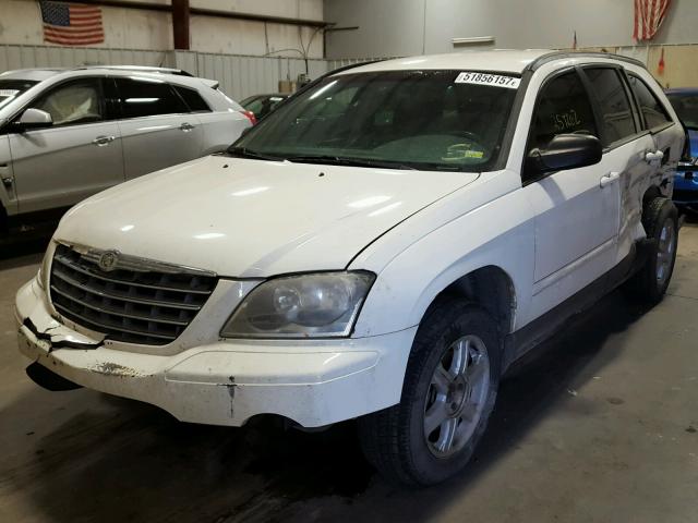 2C4GM68435R330614 - 2005 CHRYSLER PACIFICA T WHITE photo 2