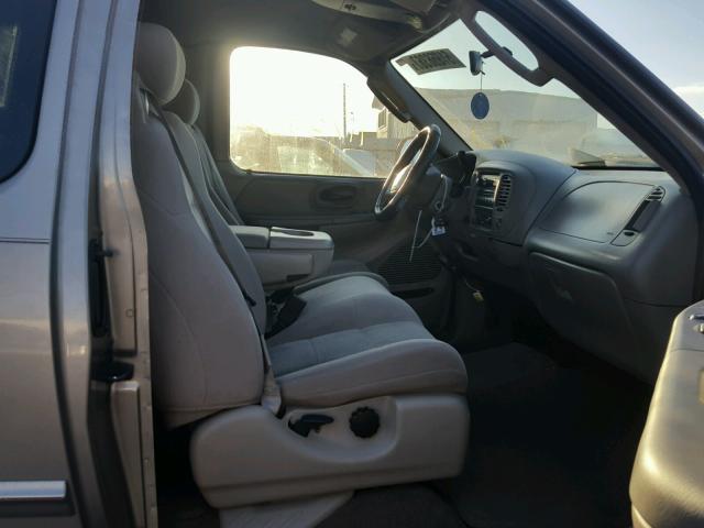 1FTRX08L53KD83962 - 2003 FORD F150 Қоңыр фото 5
