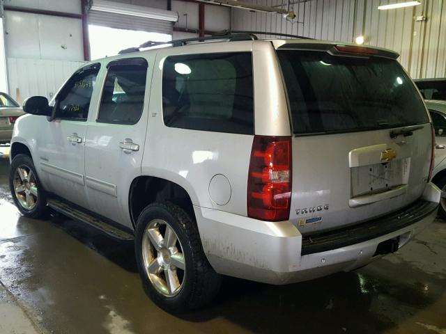 1GNSKBE04BR106710 - 2011 CHEVROLET TAHOE K150 GRAY photo 3